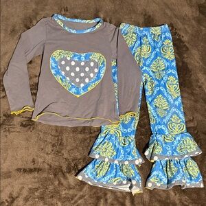 Girls Gray and Blue Heart Ruffle Pajama Set
